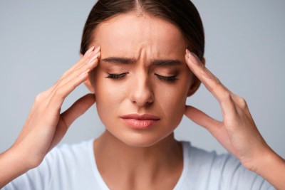 Как справиться с мигренью без лекарств